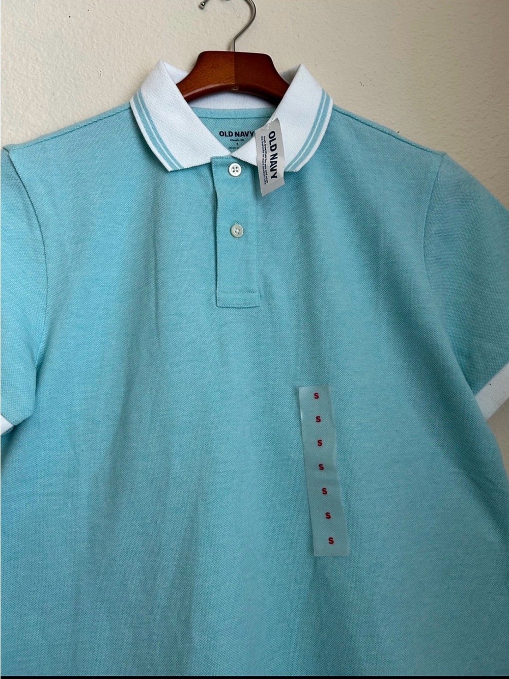 Old Navy Men’s Light Aqua Polo with White Trim